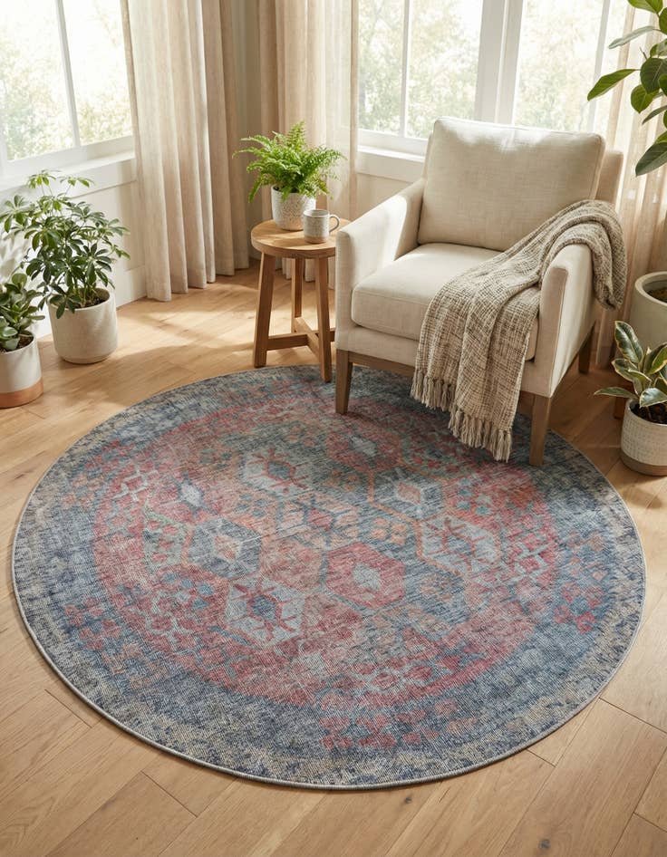 Detail image of 7' 10 x 7' 10 Washable Sisu Round Rug