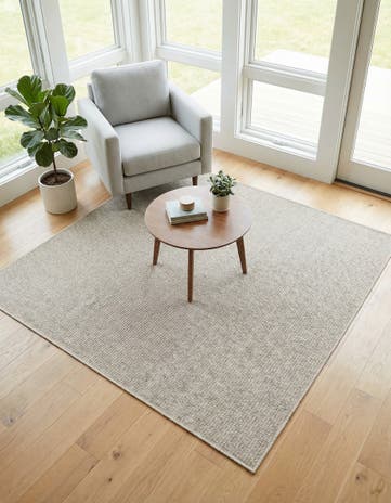 Light Gray Easy-Clean Solid Indoor / Outdoor Square Rug