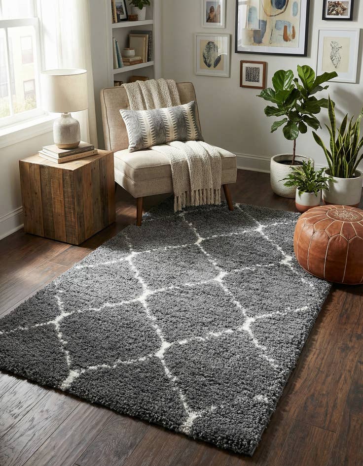 Detail image of 4' x 6' Marrakesh Shag Rug