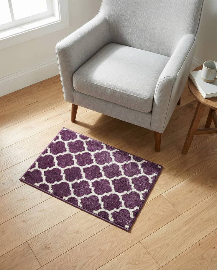 Detail image of 2' 2 x 3' Lattice Rug