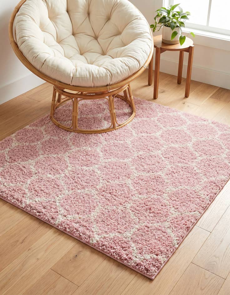 Detail image of 5' 3 x 5' 3 Lattice Shag Square Rug