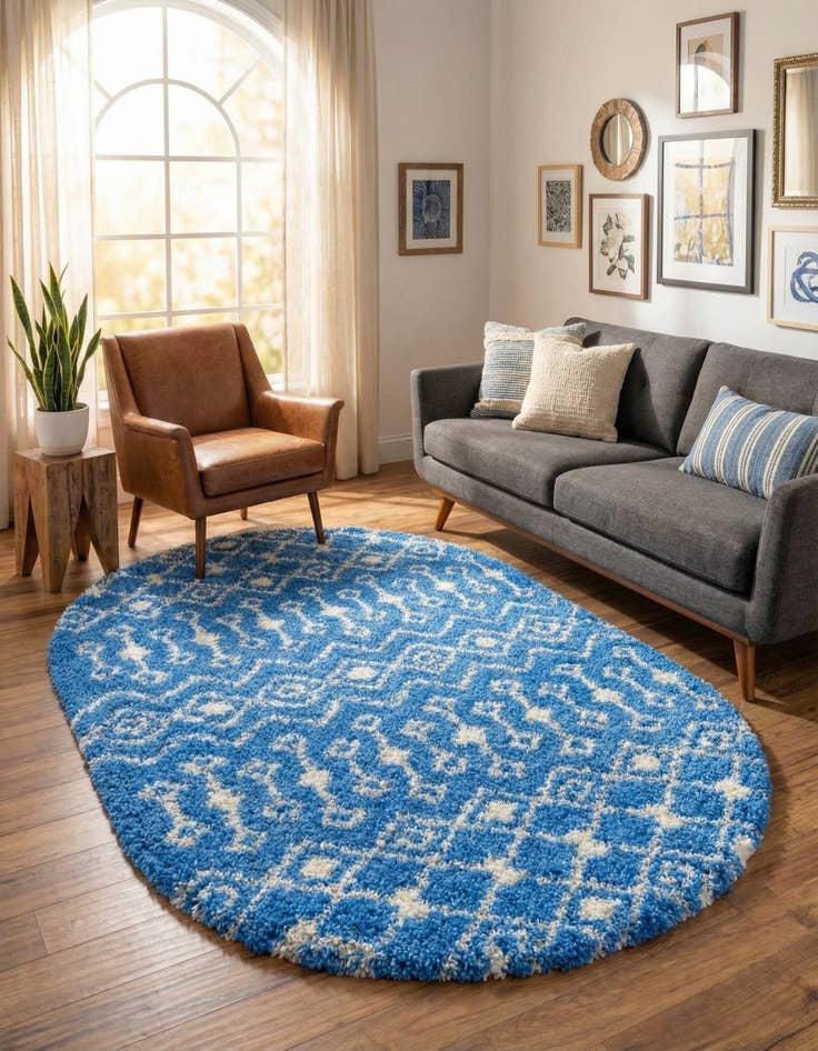 Detail image of 5' 3 x 8' Moroccan Trellis Shag Oval Rug