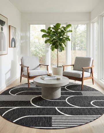 10' x 10' Easy-Clean Modern Indoor / Outdoor Round Rug