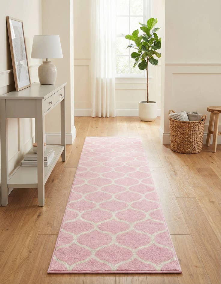 Detail image of  2' x 8' 8 Lattice Frieze Runner Rug