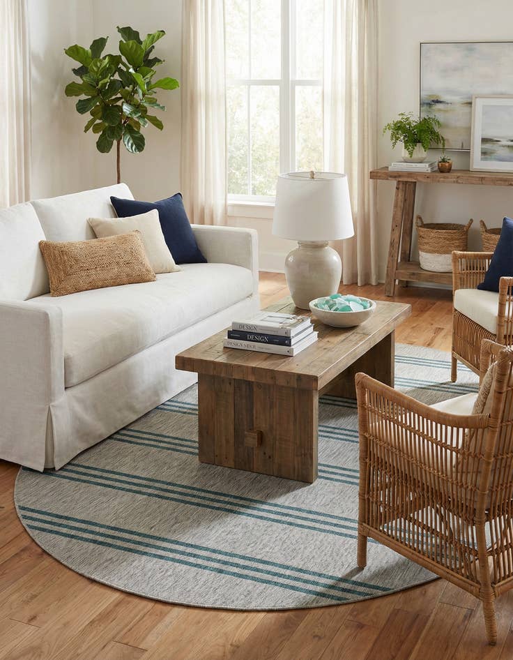 Detail image of 7' 10 x 10'  Washable Jill Zarin Anguilla Indoor / Outdoor Oval Rug