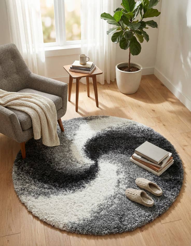 Detail image of 4' x 4' Soft Touch Shag Round Rug