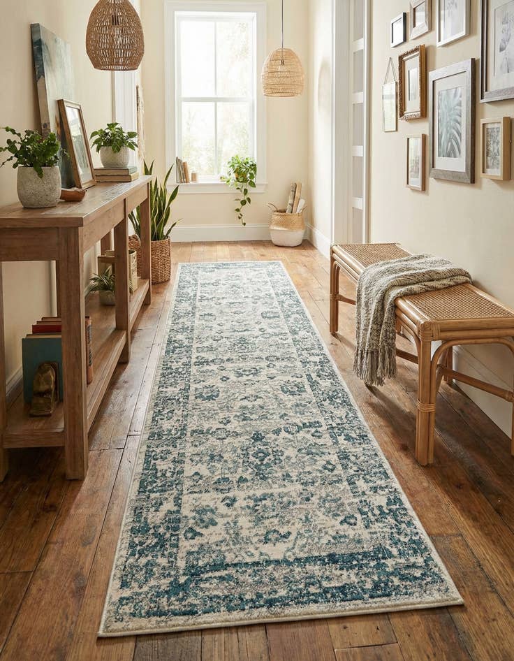 Detail image of 2' 7 x 10' Charleston Runner Rug