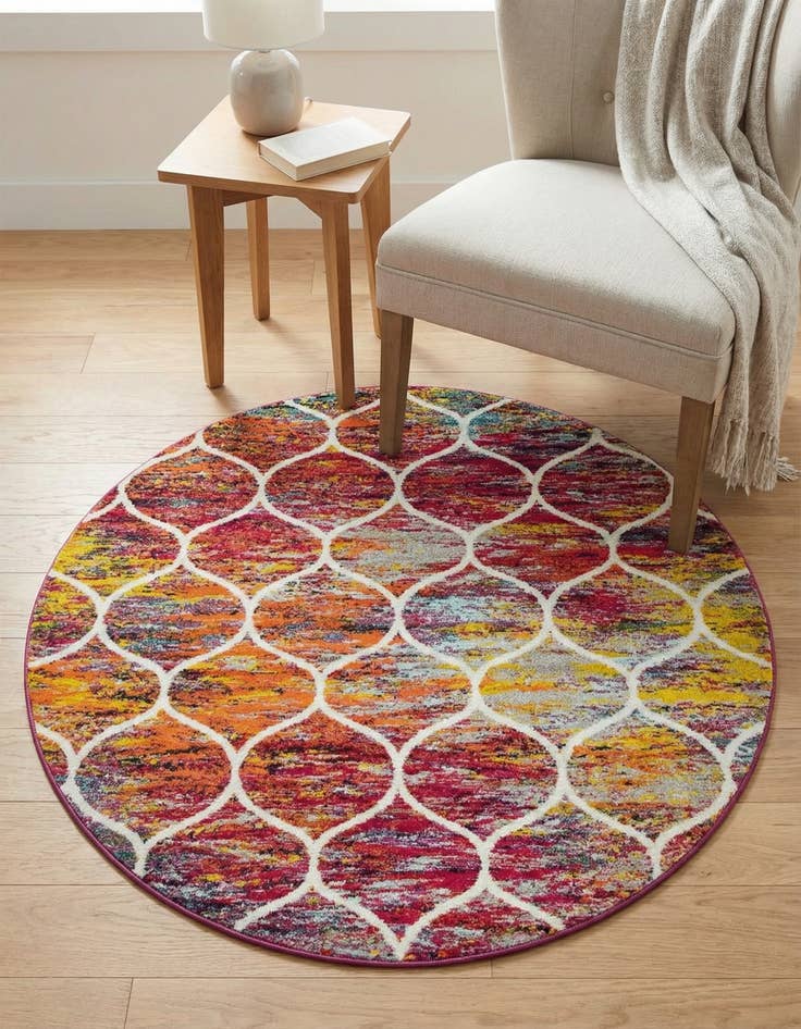 Detail image of  3' x 3' Lattice Frieze Round Rug