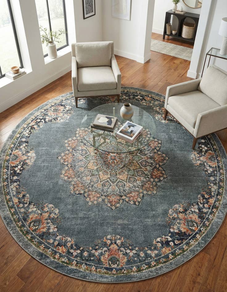 Detail image of 8' x 8' Isabella Round Rug