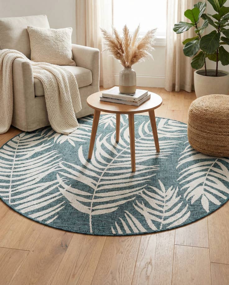 Detail image of 5' 3 x 5' 3 Easy-Clean Botanical Indoor / Outdoor Round Rug