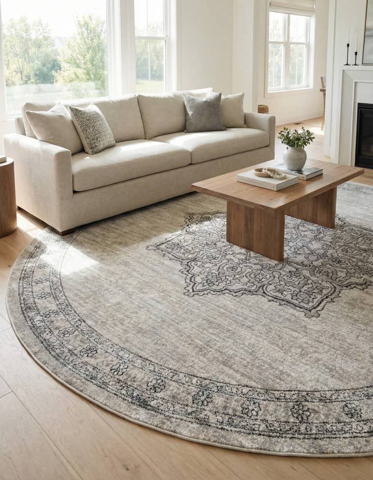 Detail image of 10' x 10' Nyla Round Rug