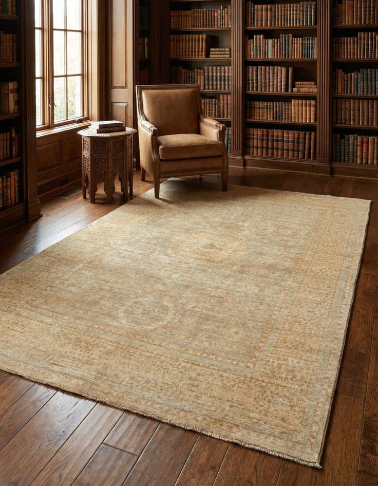 Detail image of 4' 10 x 6' 11 Amina Wool Rug