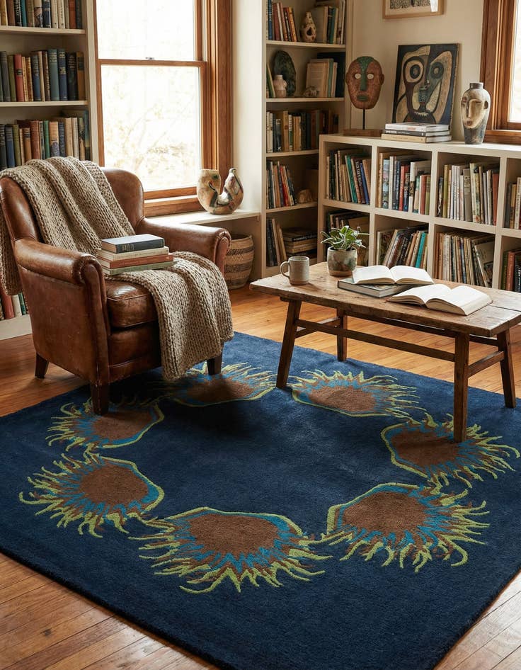 Detail image of 7' 5 x 7' 7 Luna Square Rug