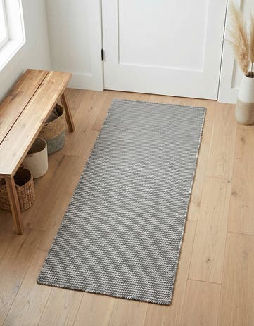 Silver Stars Easy-Clean Jill Zarin Palm Springs Indoor / Outdoor Runner Rug
