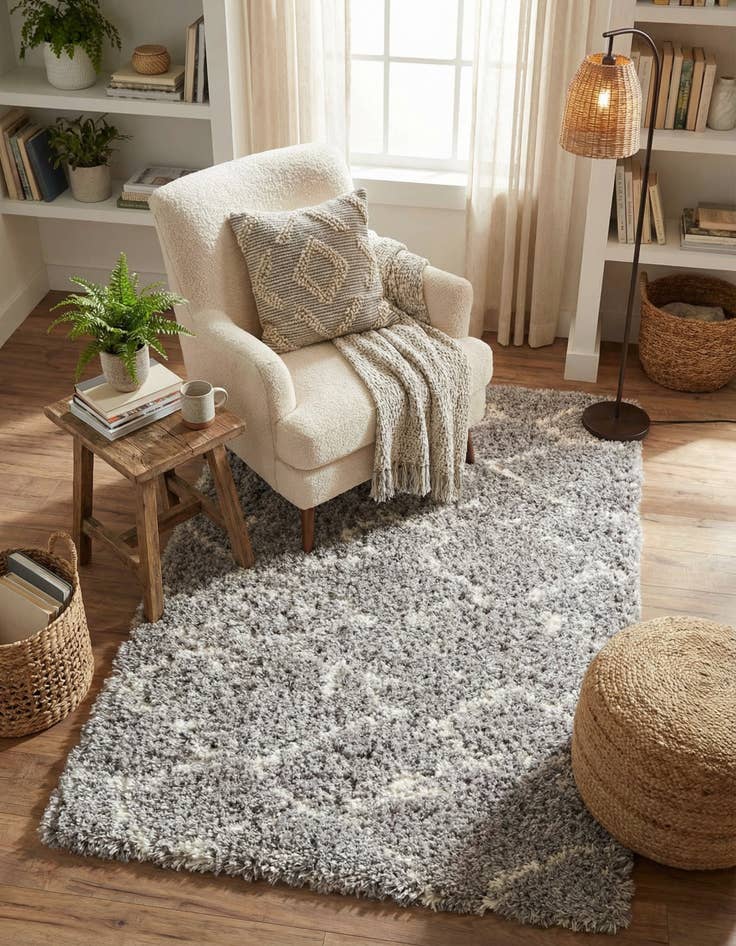 Detail image of 4' x 6' Infinity Shag Rug