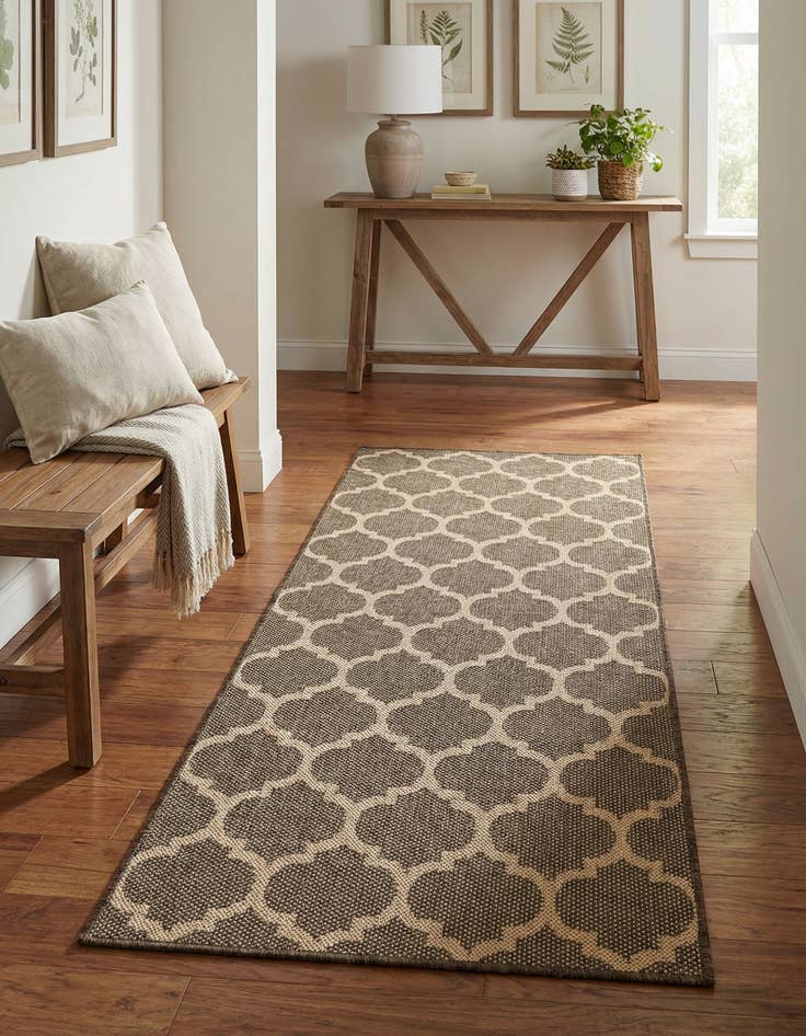 Detail image of 2' 9 x 6' Dunes Runner Rug