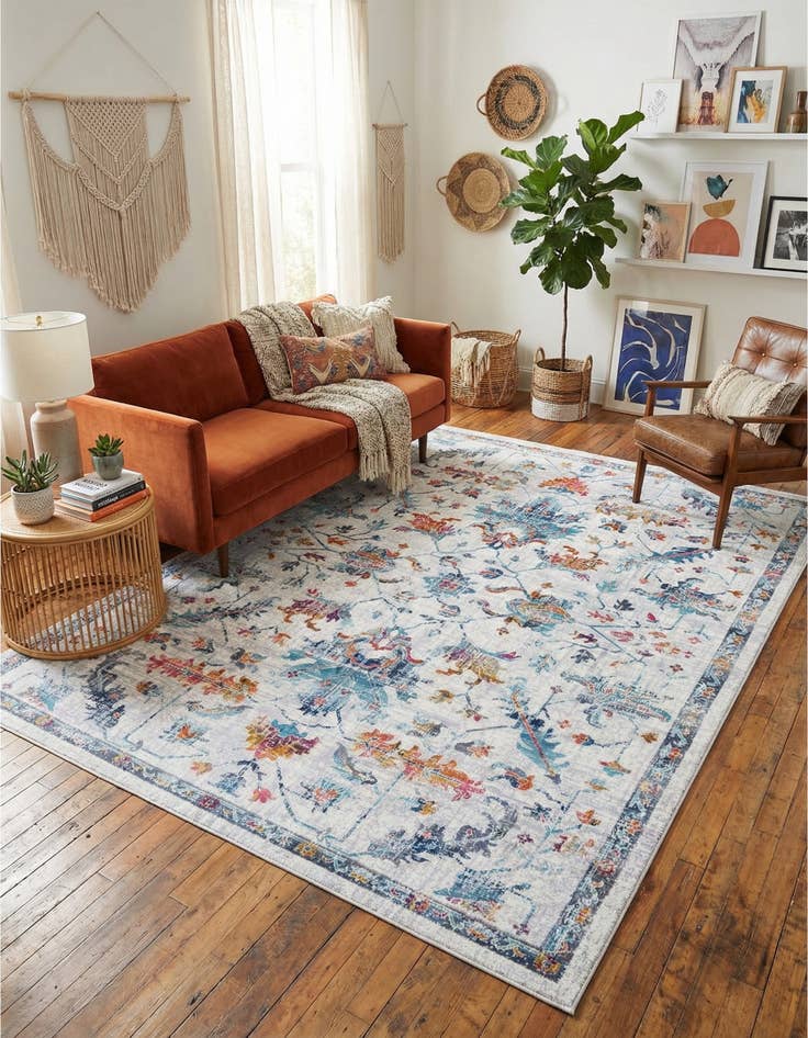 Detail image of 9' x 12' Budapest Rug