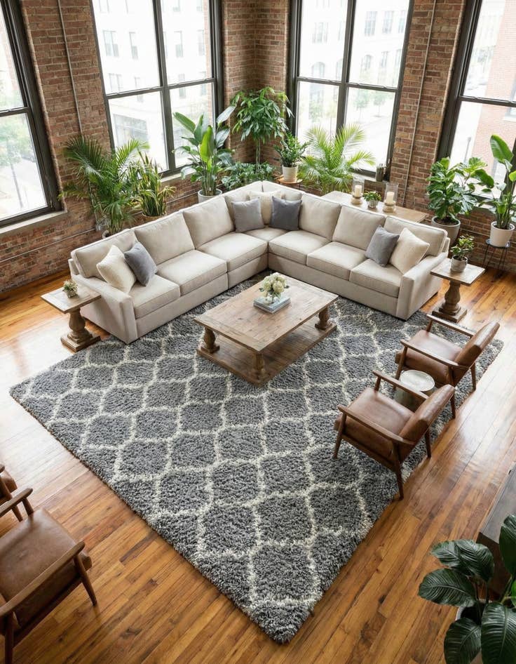 Detail image of 10' x 13' Trellis Shag Rug