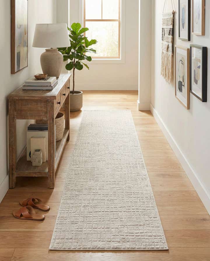 2' 7 x 12' Textura Designer Runner Rug