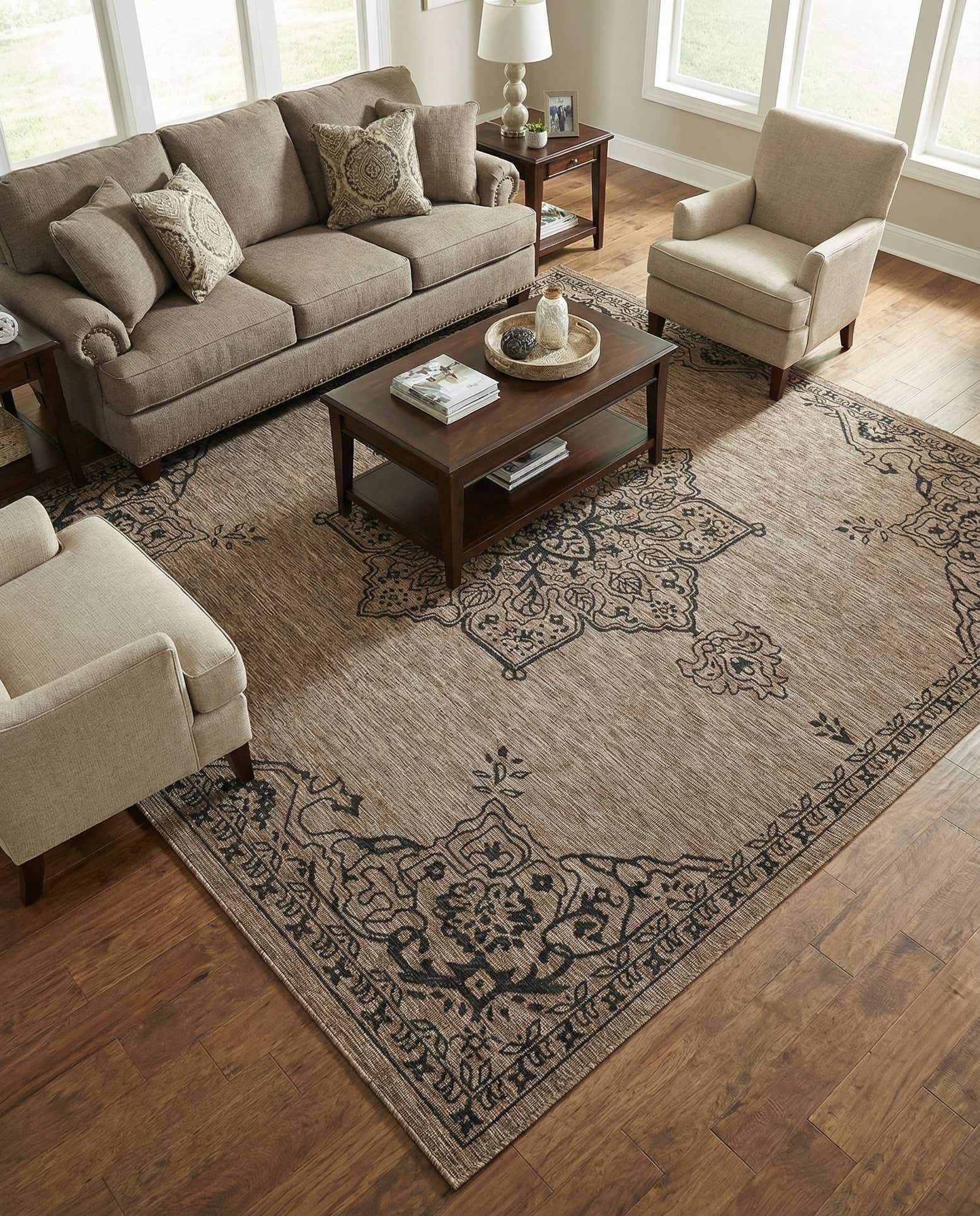 10' x 10' Easy-Clean Traditional Indoor / Outdoor Square Rug