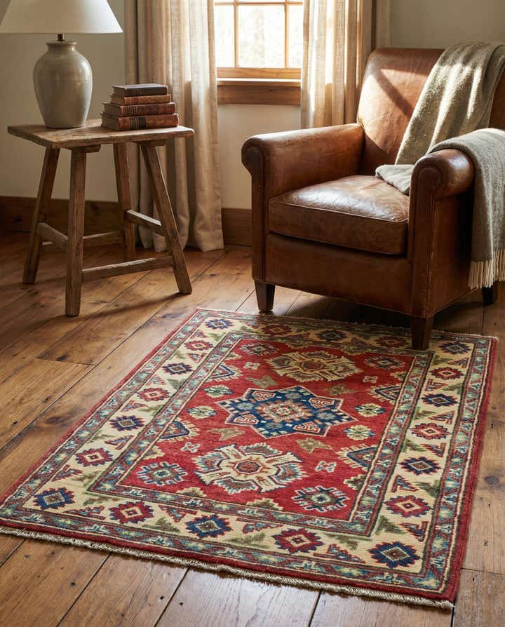 2' 8 x 3' 10 Hand Knotted Kazak Rug