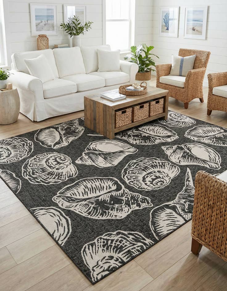 Detail image of 7' 10 x 7' 10  Washable Coastal Indoor / Outdoor Square Rug