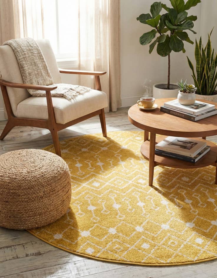 Detail image of 6' x 6' Moroccan Trellis Round Rug