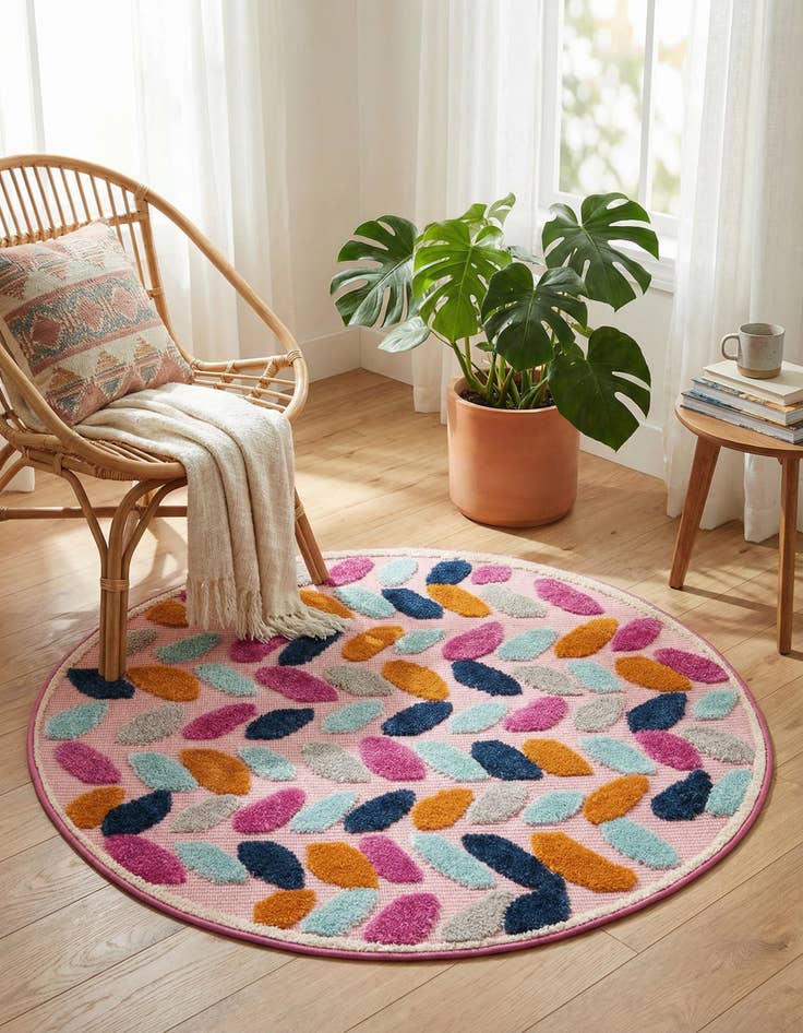 Detail image of 3' 3 x 3' 3  Washable Aruba Indoor / Outdoor Round Rug