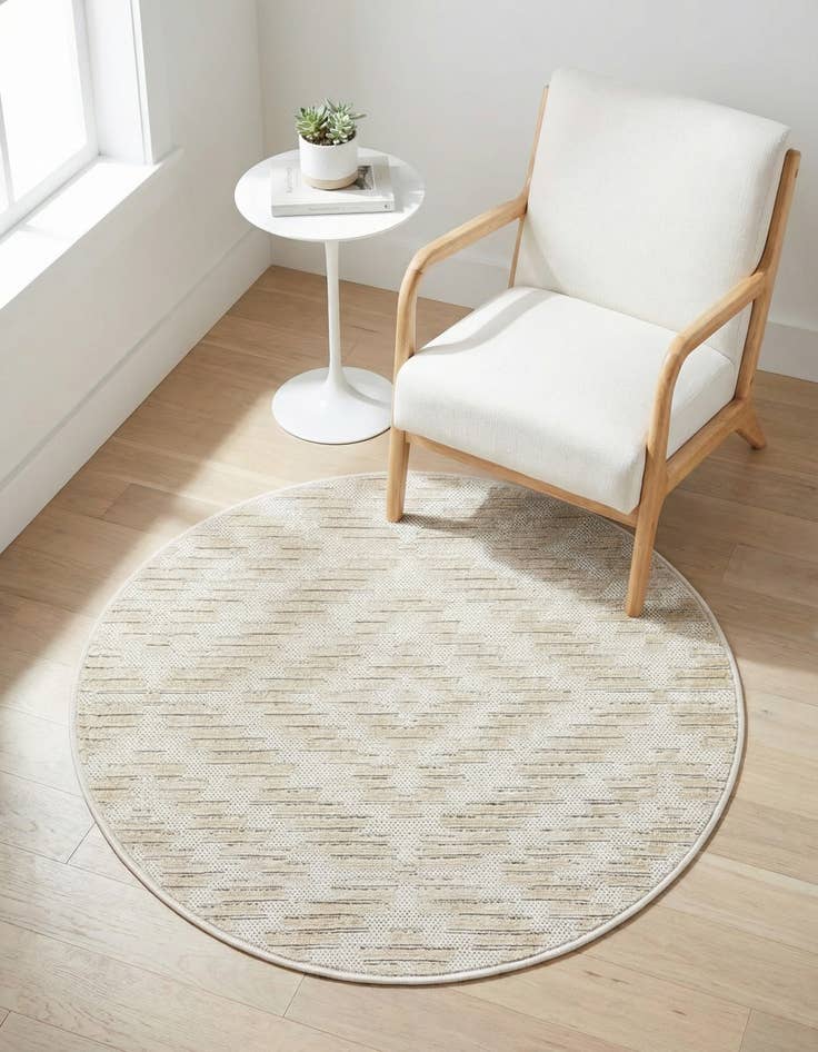 Detail image of 3' x 3' Washable Sabrina Soto Indoor / Outdoor Round Rug