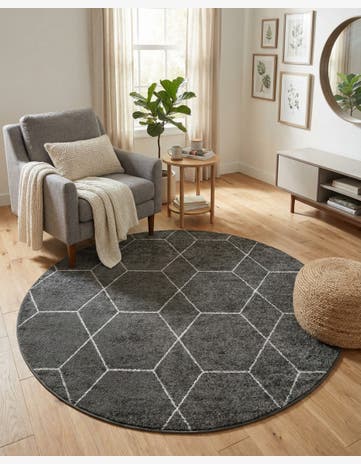 7' x 7' Trellis Frieze Round Rug