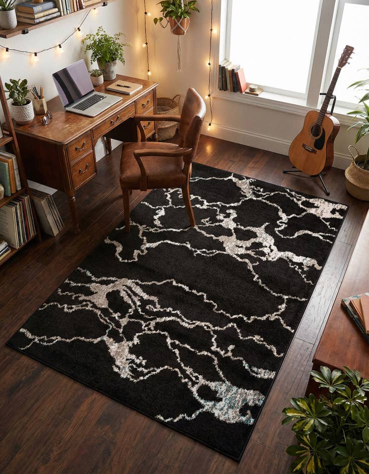 Detail image of 4' x 6' Carrington Rug