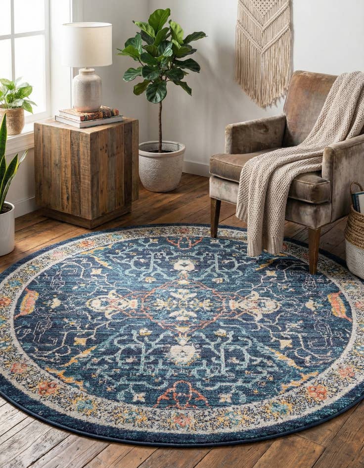 Detail image of 5' 2 x 5' 2 Lola Round Rug