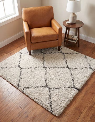 Ivory Moroccan Shag Square Rug