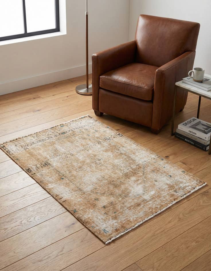 Detail image of 3' 4 x 4' 5 Hand Knotted Ultra Vintage Persian Wool Rug