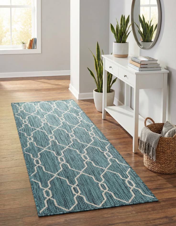 Detail image of 2' x 6' Washable Lattice Indoor / Outdoor Runner Rug