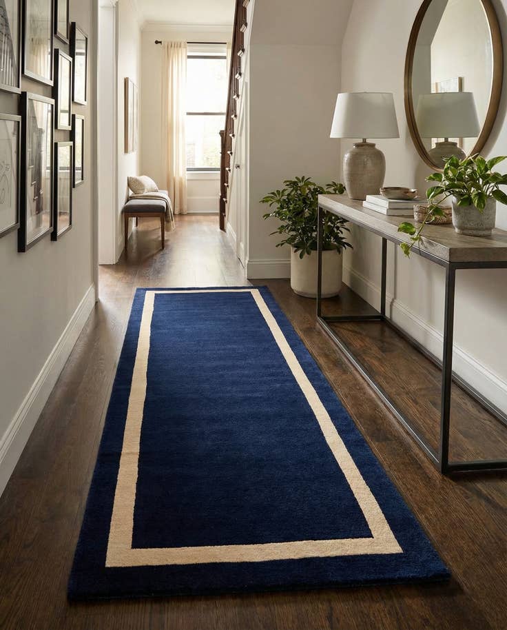 Detail image of 3' 3 x 10' Jill Zarin Border Wool Runner Rug