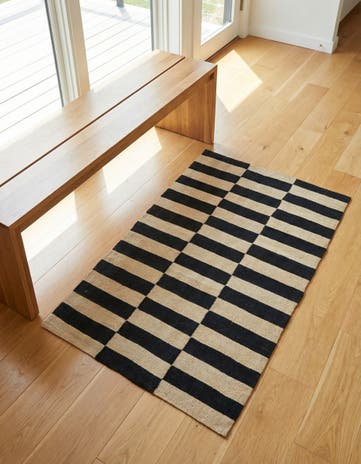 2' 8 x 4' Hand Woven Kilim Modern Wool Rug