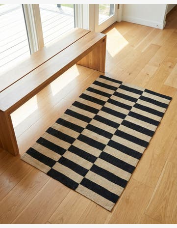 2' 8 x 4' Hand Woven Kilim Modern Wool Rug