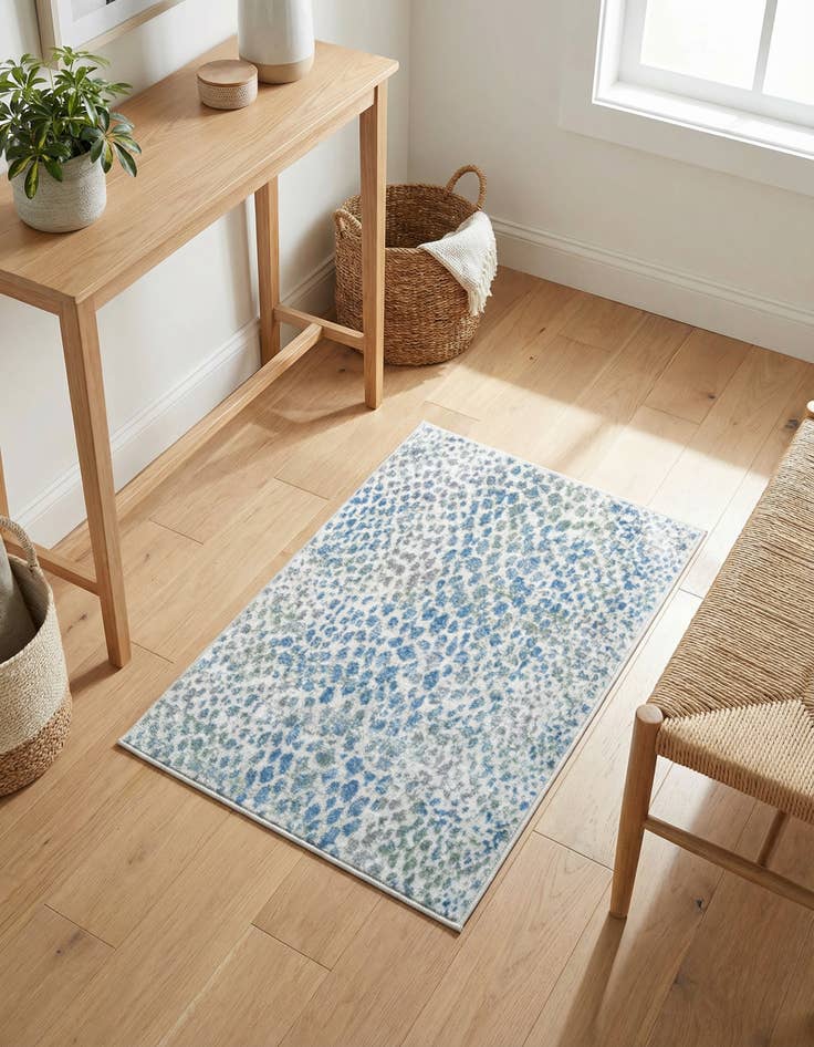 Detail image of 2' x 3' Kamala Washable Rug