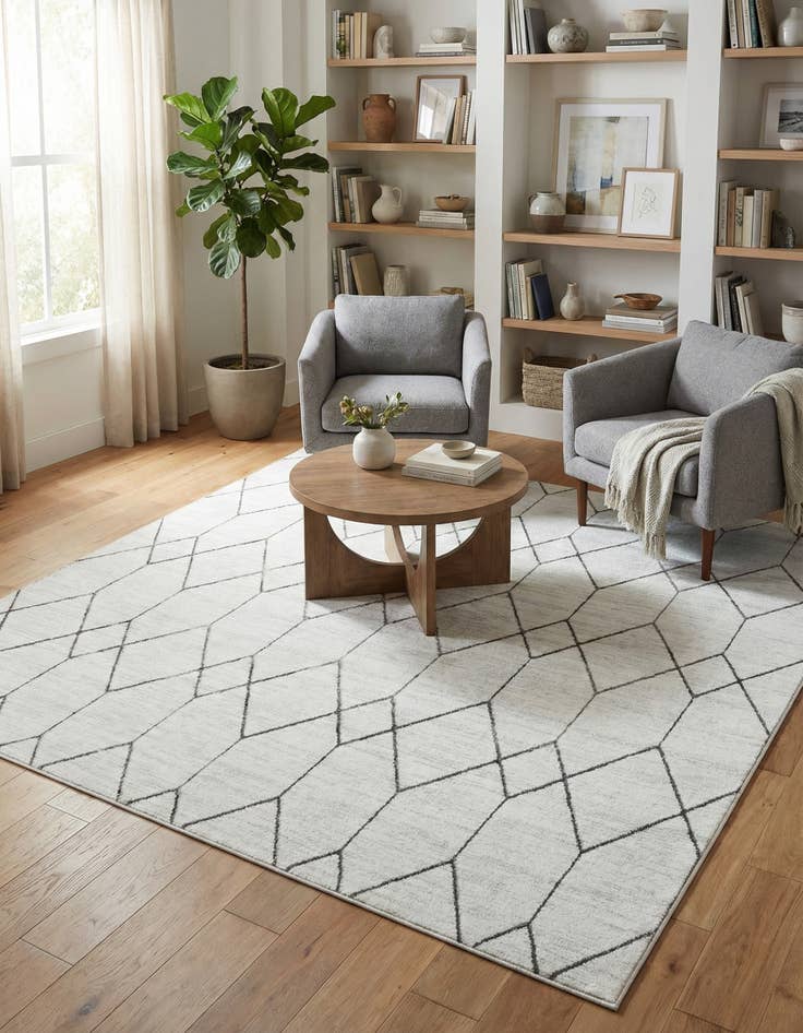 Detail image of 7' x 7' Lattice Trellis Square Rug