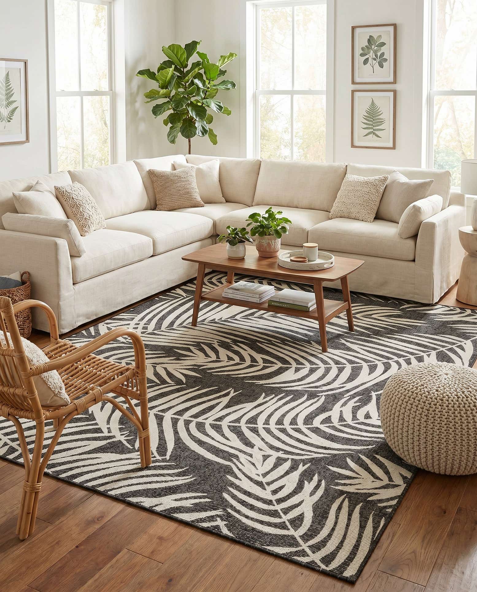 7' 10 x 10' Easy-Clean Botanical Indoor / Outdoor Rug