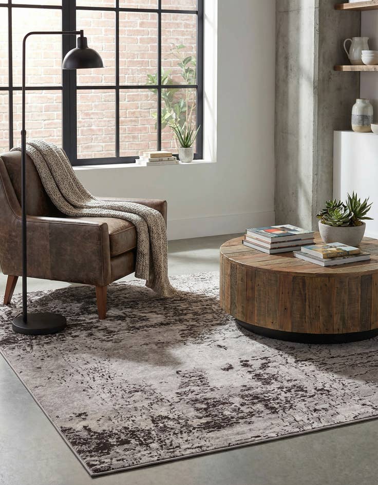 Detail image of 7' 10 x 7' 10 Leipzig Square Rug