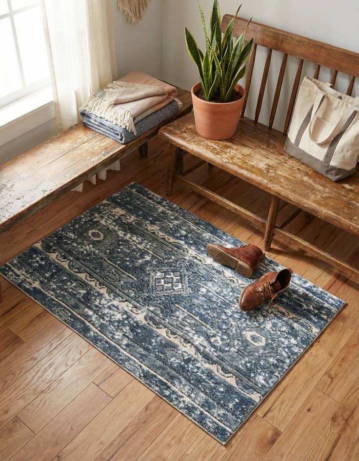 Detail image of 2' 2 x 3' Oregon Rug