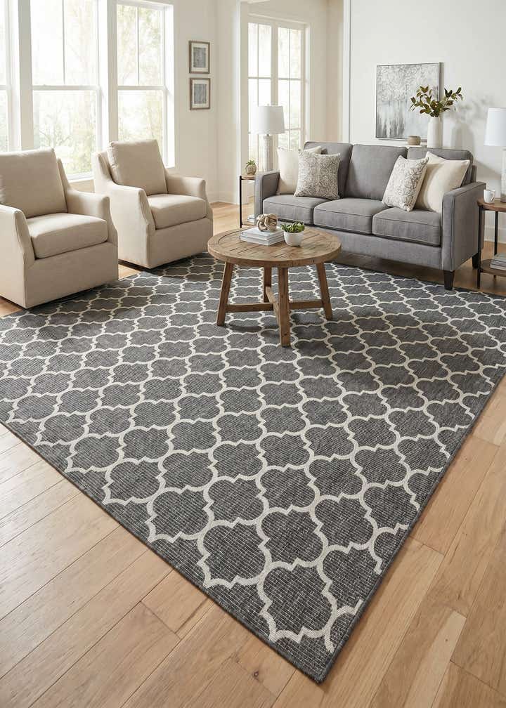 13' x 13' Easy-Clean Trellis Indoor / Outdoor Square Rug