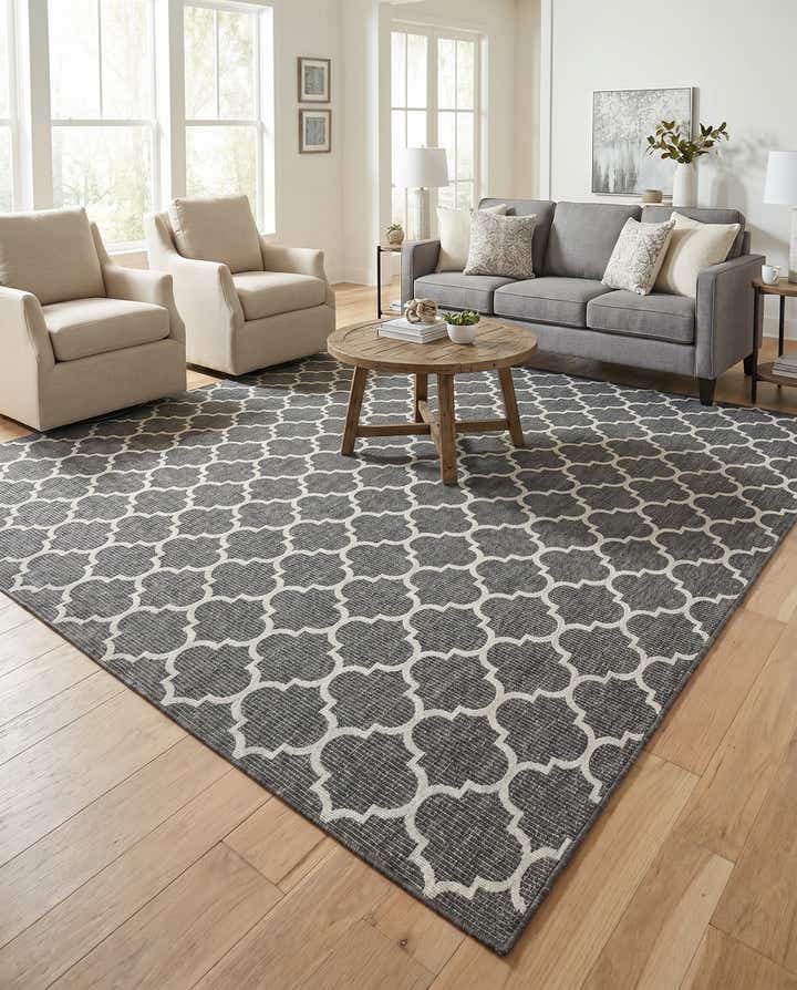 13' x 13' Easy-Clean Trellis Indoor / Outdoor Square Rug