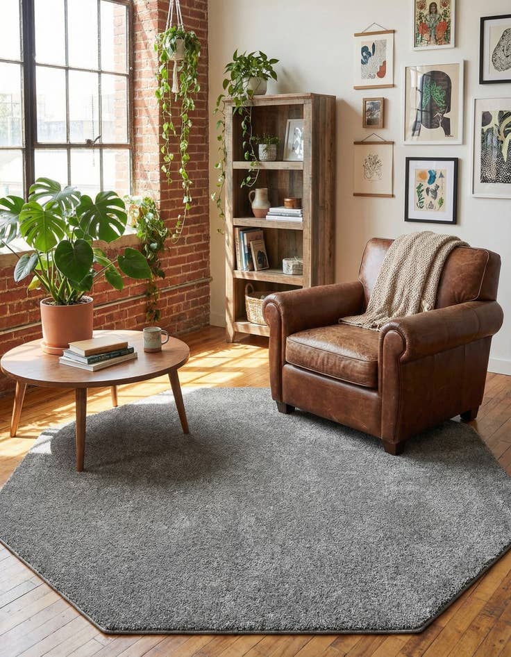 Detail image of 8' x 8' Solid Frieze Octagon Rug