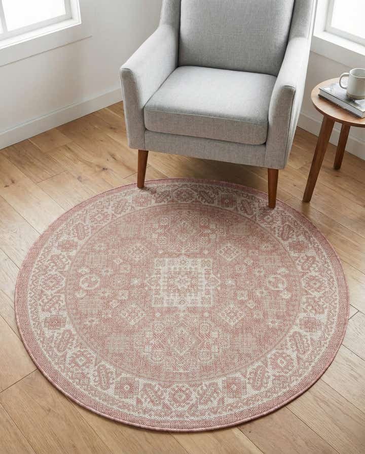 4' x 4' Easy-Clean Aztec Indoor / Outdoor Round Rug