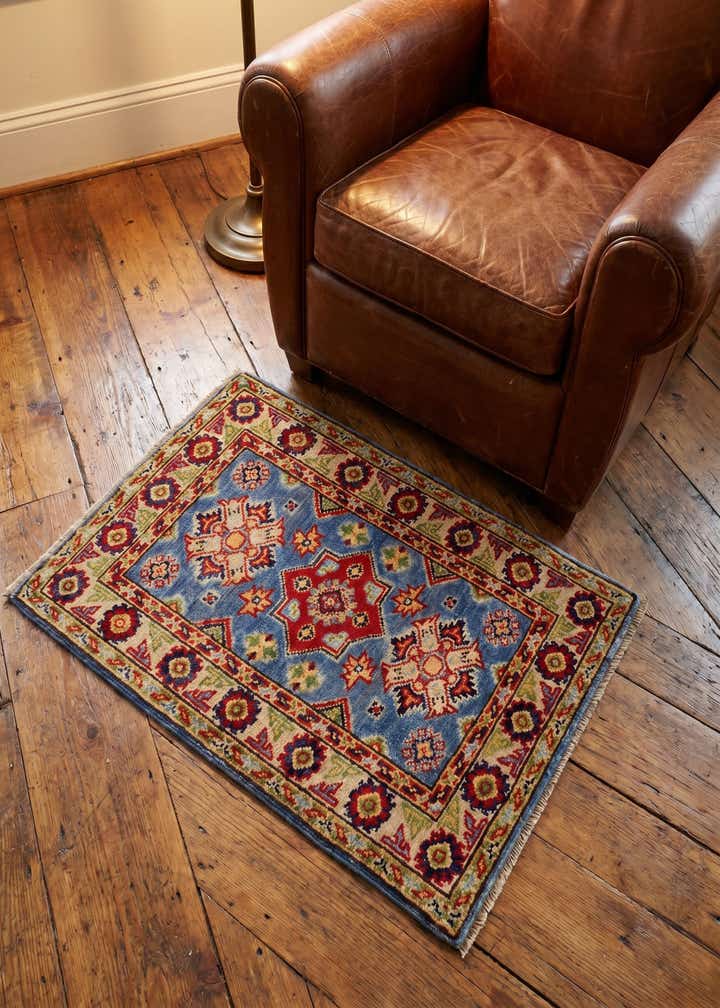 2' x 3' Hand Knotted Kazak Rug