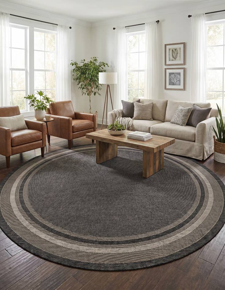 Detail image of 10' 8 x 10' 8 Easy-Clean Border Indoor / Outdoor Round Rug
