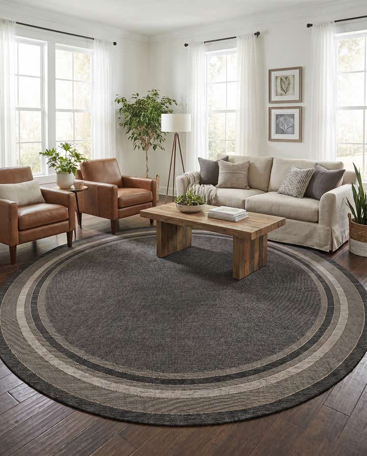 10' 8 x 10' 8 Easy-Clean Border Indoor / Outdoor Round Rug